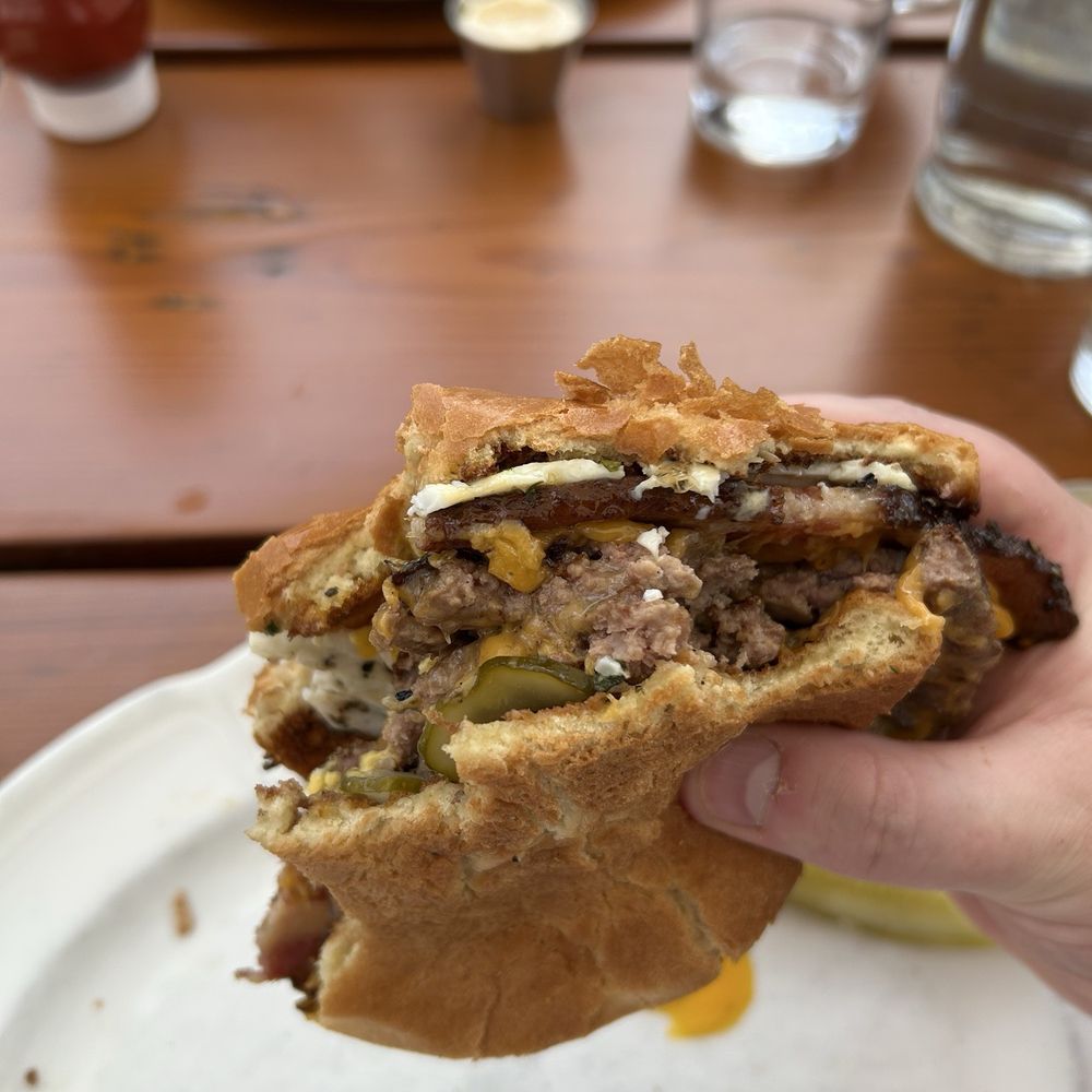 Au Cheval - Single cheeseburger with bacon and egg - Bars Near Me - Chicago, Illinois