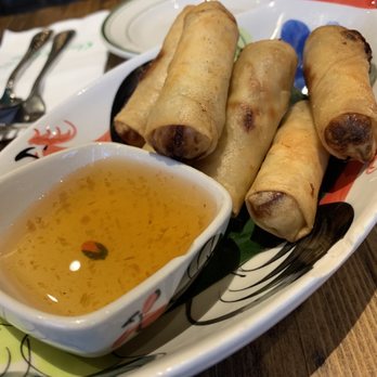 Klom Klorm - Po Pia Thod Spring Rolls with yummy sauce, I save that for my food too - Thai Near Me - Brooklyn, New York Klom Klorm - Po Pia Thod Spring Rolls with yummy sauce, I save that for my food too - Thai Near Me - Brooklyn, New York