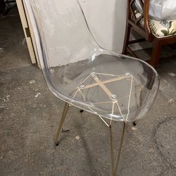 Magnolia Mews Consignment