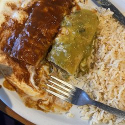 El Chile Poblano - Enchiladas