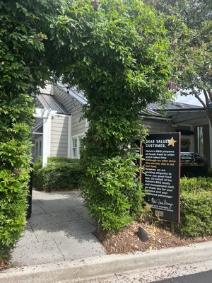 Melvin's BBQ - Mt Pleasant by null