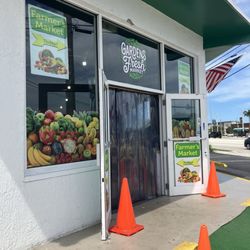 Garden Fresh Produce - Outside