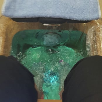 Elite Nails and Spa - They use liners for the pedicures - Nail Salons Near Me - Plantation, Florida