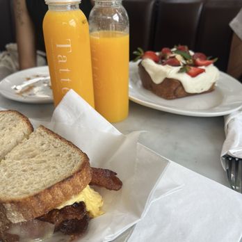 Tatte Bakery & Cafe | Dupont Circle - Cafes Near Me - Washington, DC, District of Columbia Tatte Bakery & Cafe | Dupont Circle - Cafes Near Me - Washington, DC, District of Columbia
