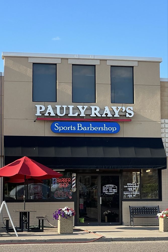 Pauly Ray's Sports Barber Shop Logo