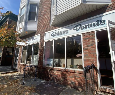 Dottie's Donuts by null
