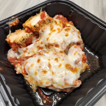 Petali - Chicken Parmesan - Italian Near Me - Rancho Cordova, California Petali - Chicken Parmesan - Italian Near Me - Rancho Cordova, California
