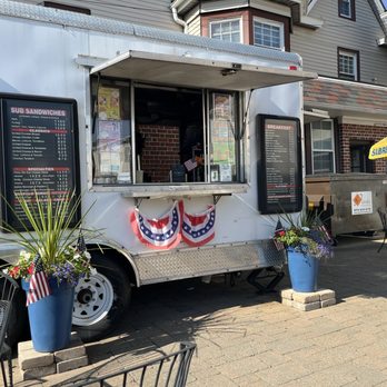 J&M Grill - One of the Great Food Trucks in this area - New American Near Me - Boonton, New Jersey