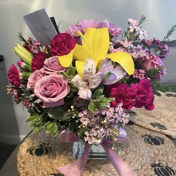 Flowers Del Sol - Florists Near Me - Corona, California