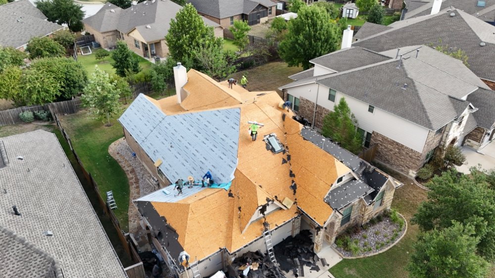 Slide of Jaybird Roofing