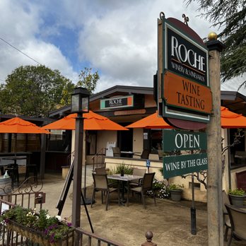 Roche Winery - the outside of the restaurant - Wine Tasting Room Near Me - Sonoma, California
