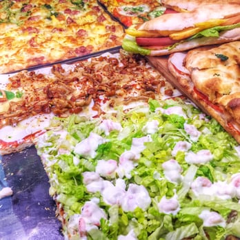 Pizza e ... Fantasia - Pizza con i gamberi, pizza con chiodini e sulla sfondo patate e salsiccia con o senza broccoli - Pizza Near Me - Rome, RM Pizza e ... Fantasia - Pizza con i gamberi, pizza con chiodini e sulla sfondo patate e salsiccia con o senza broccoli - Pizza Near Me - Rome, RM