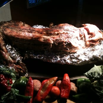 El Pinto - Whole roasted pig in the horno! - New Mexican Cuisine Near Me - Albuquerque, New Mexico El Pinto - Whole roasted pig in the horno! - New Mexican Cuisine Near Me - Albuquerque, New Mexico