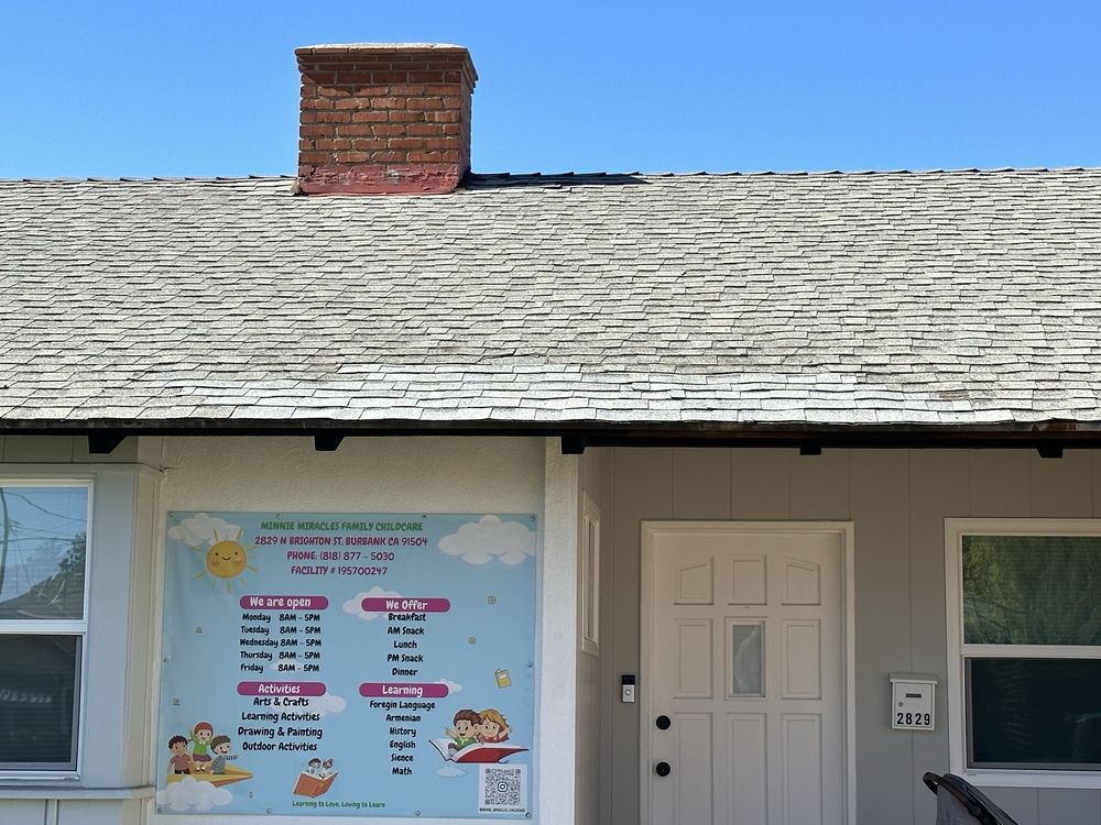 Slide of Lemon Roofing