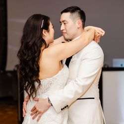 Remix Entertainment Inc. - Our first dance with Remix Entertainment playing our first dance song