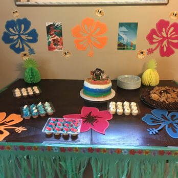 Twice as Sweet - Moana inspired cupcakes and cake - Bakeries Near Me - Miami Springs, Florida