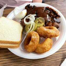 G.W.'s Hickory Pit Bar-B-Que Fish & Burger House - Sliced Brisket & Onion Rings