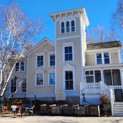 The Little Farmer - The Farmhouse Coffee Shop