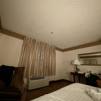 Circus Circus - Room - Hotels Near Me - Las Vegas, Nevada Circus Circus - Room - Hotels Near Me - Las Vegas, Nevada