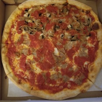 IL Panino Pizza - Amazing people and amazing food at Il Panino Pizzeria and Il Panino Deli - Pizza Near Me - Fairfield, New Jersey