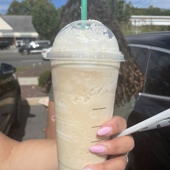 Starbucks - Vanilla Frappuccino - Coffee & Tea Near Me - Bethel, Connecticut Starbucks - Vanilla Frappuccino - Coffee & Tea Near Me - Bethel, Connecticut