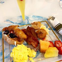 Chefkelvin Catering - Brunch! Chicken and waffles, shrimp and grits, cheesy scrambled eggs, bacon.