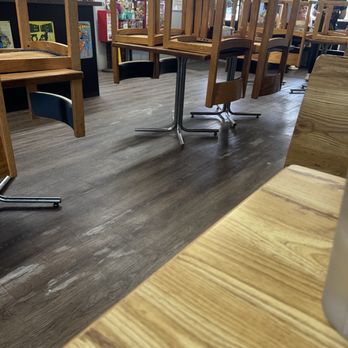 Borden Buckboard Diner - Upon entry.  Chairs already placed in tables. Closing time in 30 minutes. - Diners Near Me - Borden, Indiana