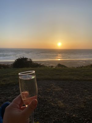 Hallmark Resort Newport by null