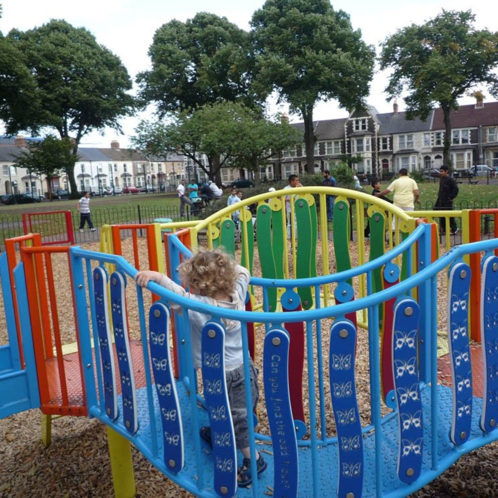 Dispenser gardens - Parks Near Me - Riverside, CRF