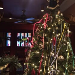 Bistro Stefan - Christmas tree at the entrance