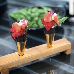 Umami Japanese - Mini sushi cone