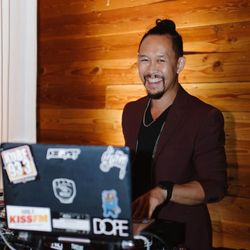A happy dj is a fun dj!