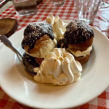 La Ferme à Dédé - Profiteroles.  Sadly not that good as the puff pastry was too hard - French Near Me - Grenoble, 38