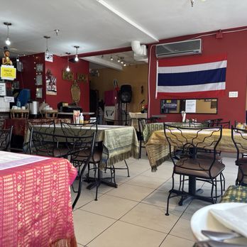 Malinee's Thai House - Thai Near Me - Ajax, Ontario Malinee's Thai House - Thai Near Me - Ajax, Ontario