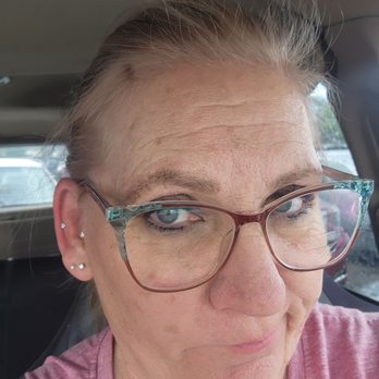 Platinum Hair Studio - See the black spot, didn't come out in attempt to fix - Hair Stylists Near Me - Thornton, Colorado Platinum Hair Studio - See the black spot, didn't come out in attempt to fix - Hair Stylists Near Me - Thornton, Colorado