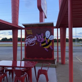 Ribbee’s - Outside mural great for photos! - Barbeque Near Me - Fort Worth, Texas Ribbee’s - Outside mural great for photos! - Barbeque Near Me - Fort Worth, Texas
