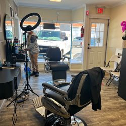 Lucy’s Barbershop - Inside shop