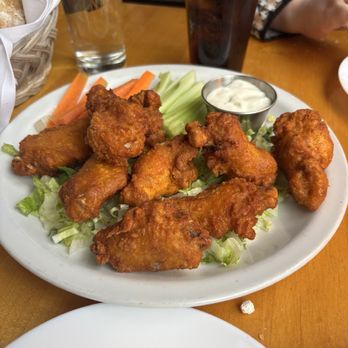 Greenhouse Cafe - Wings, burger, Cobb Salad - New American Near Me - Brooklyn, New York Greenhouse Cafe - Wings, burger, Cobb Salad - New American Near Me - Brooklyn, New York