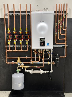 Vinny's Pipe Repair & Drain Cleaning Logo