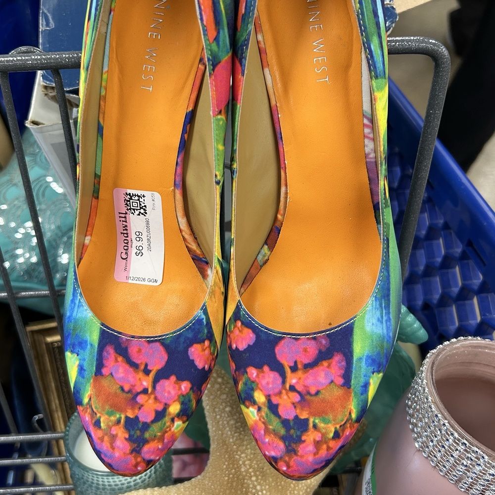 Goodwill Store & Donation Center - The Nine West shoes I was in love with 15 years ago. Rare find and in my exact size!!! - Thrift Stores Near Me - North Riverside, Illinois