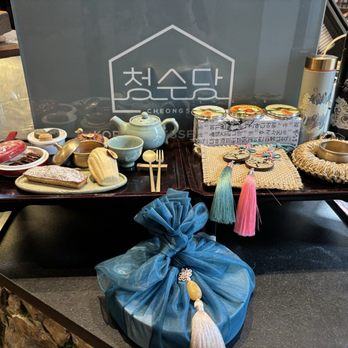 Cheongsu - Coffee & Tea Near Me - Fort Lee, New Jersey
