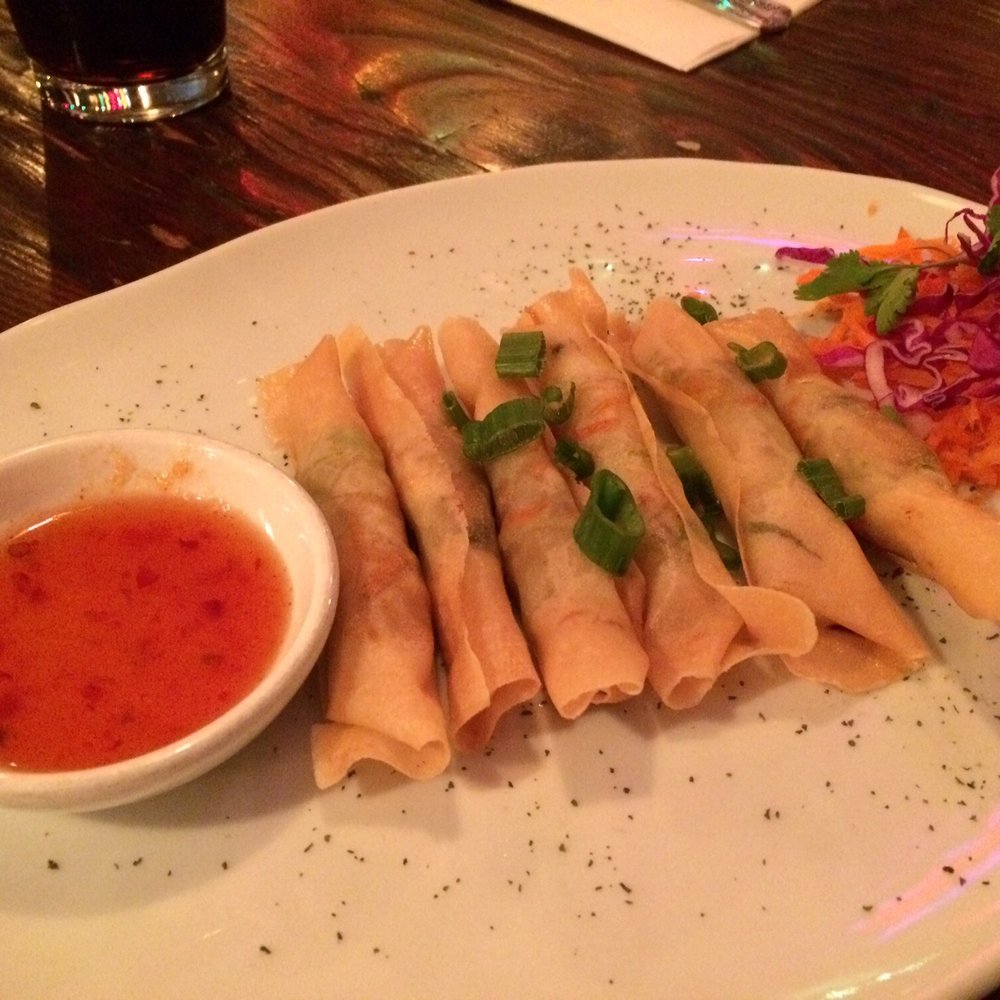 Summer Buffalo - Egg rolls A little different. So good! - Thai Near Me - Burbank, California Summer Buffalo - Egg rolls A little different. So good! - Thai Near Me - Burbank, California