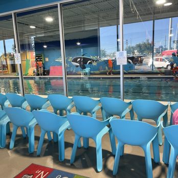 Goldfish Swim School - Edison - Swimming Lessons/Schools Near Me - Edison, New Jersey