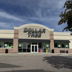 Dollar Tree - Storefront