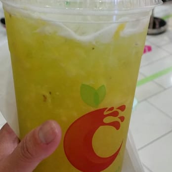 Green Crush - My mix of kewi and pineapple. Mmm - Juice Bars & Smoothies Near Me - Glendale, California