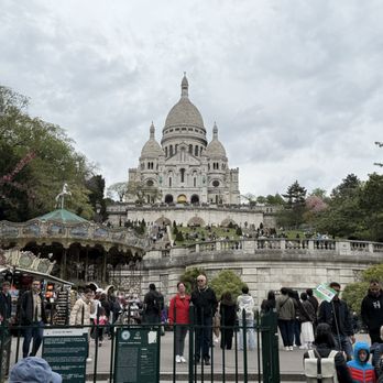 Montmartre - Local Flavor Near Me