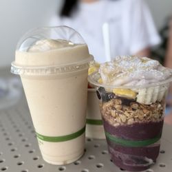 Aloha ‘Āina Juice Cafe - Left: Lumahai Sunrise and Alina Açaí
