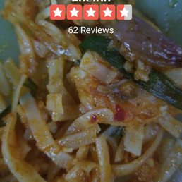 My Drunken Noodles were drowning in oil. Why?What happened...noooo! Noodles= no stars My Drunken Noodles were drowning in oil. Why?What happened...noooo! Noodles= no stars