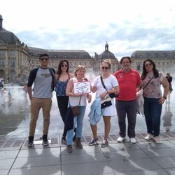 Free Walking Tours Bordeaux - Join our tip based tour everyday at 10 am to discover Bordeaux in a fun, entertaining and in a historic way.
