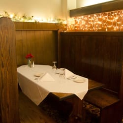 Ovalon Bar & Grill